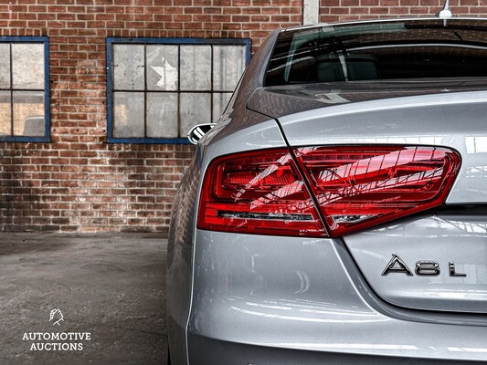 Audi A8 Long 4.0 TFSI V8 435hp 2013