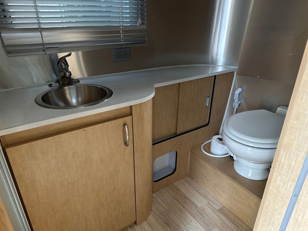 Airstream Flying Cloud -UNIQUE- 2012 Camper