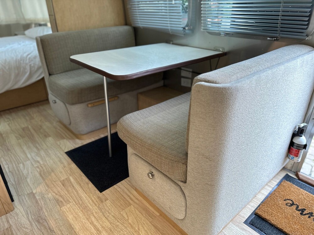 Airstream Flying Cloud -UNIQUE- 2012 Camper