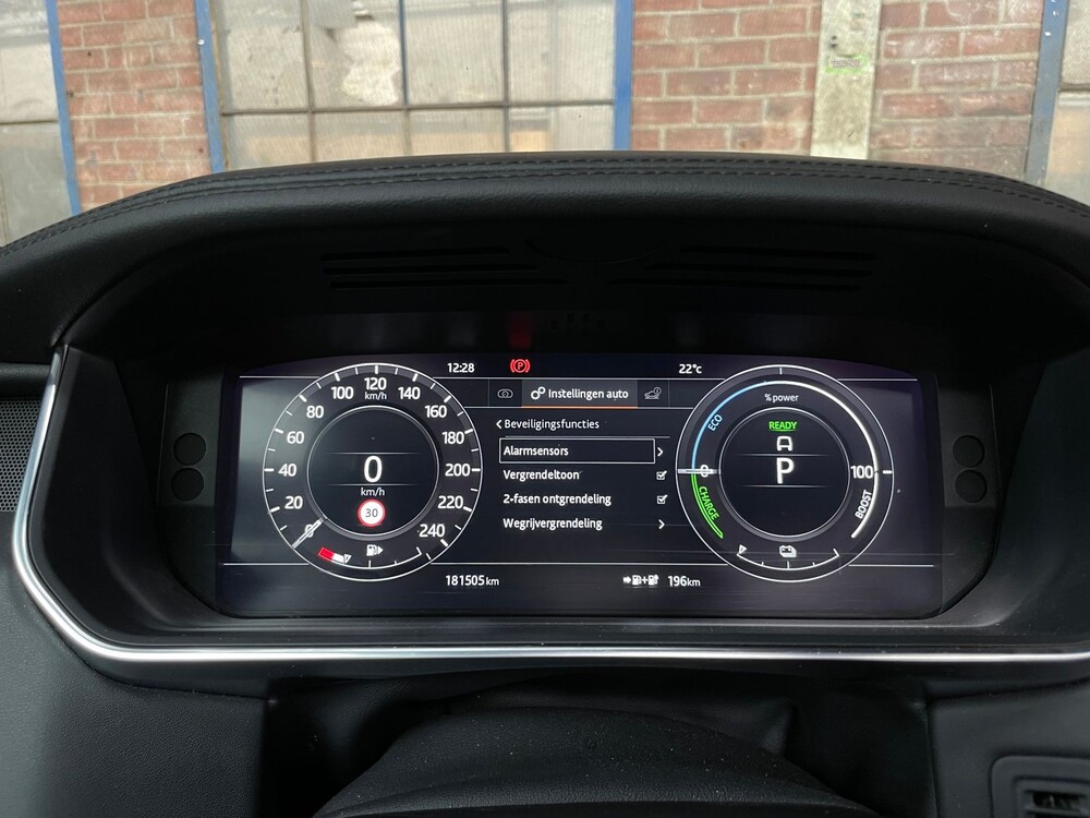 Land Rover Range Rover P400e LWB Vogue 404PS Facelift Plug-in Hybrid 2019 ORG-NL, XJ-426-S