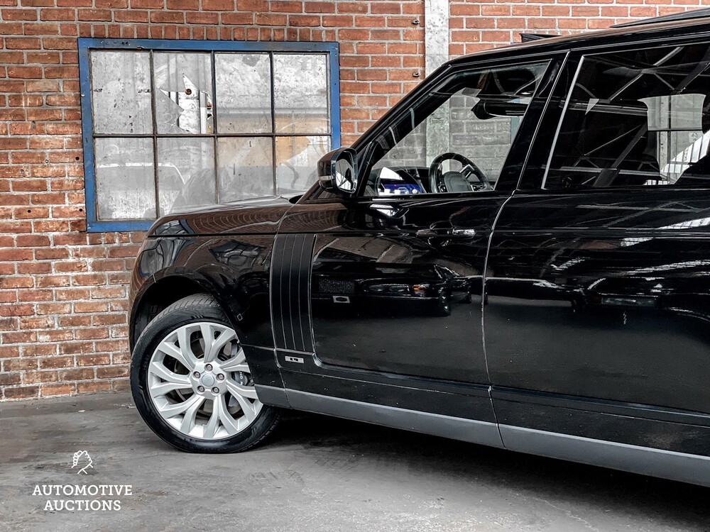Land Rover Range Rover P400e LWB Vogue 404PS Facelift Plug-in Hybrid 2019 ORG-NL, XJ-426-S
