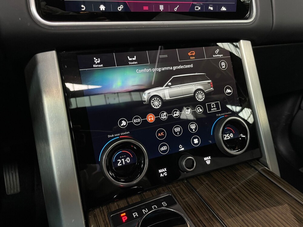 Land Rover Range Rover P400e LWB Vogue 404PS Facelift Plug-in Hybrid 2019 ORG-NL, XJ-426-S