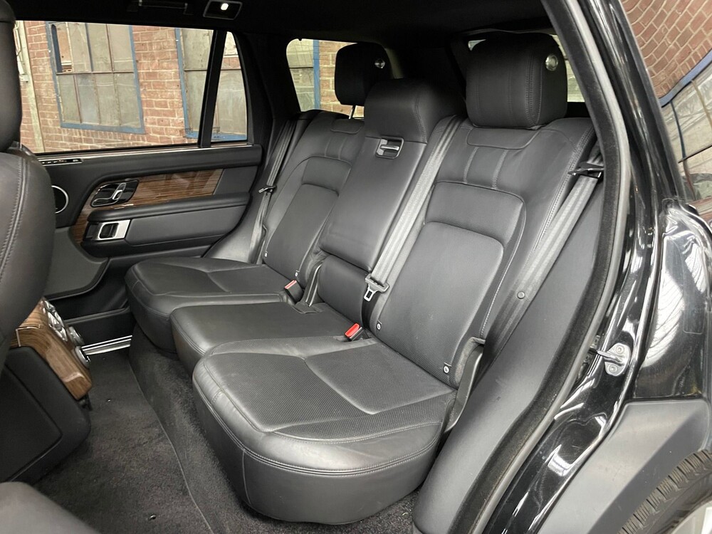 Land Rover Range Rover P400e LWB Vogue 404PS Facelift Plug-in Hybrid 2019 ORG-NL, XJ-426-S