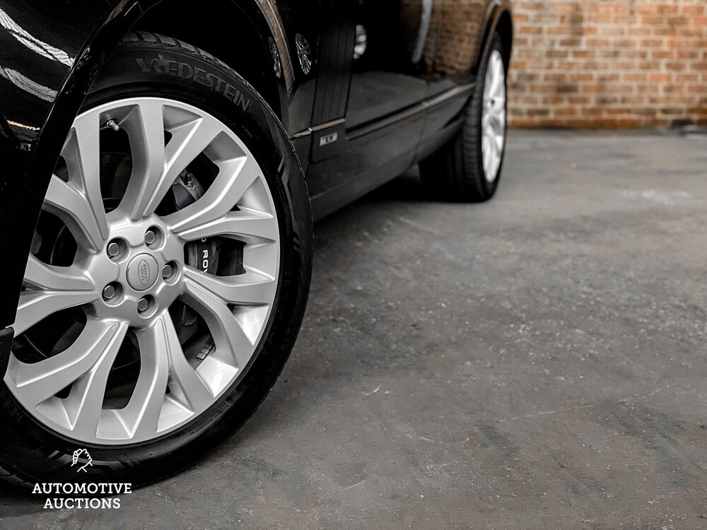 Land Rover Range Rover P400e LWB Vogue 404PS Facelift Plug-in Hybrid 2019 ORG-NL, XJ-426-S