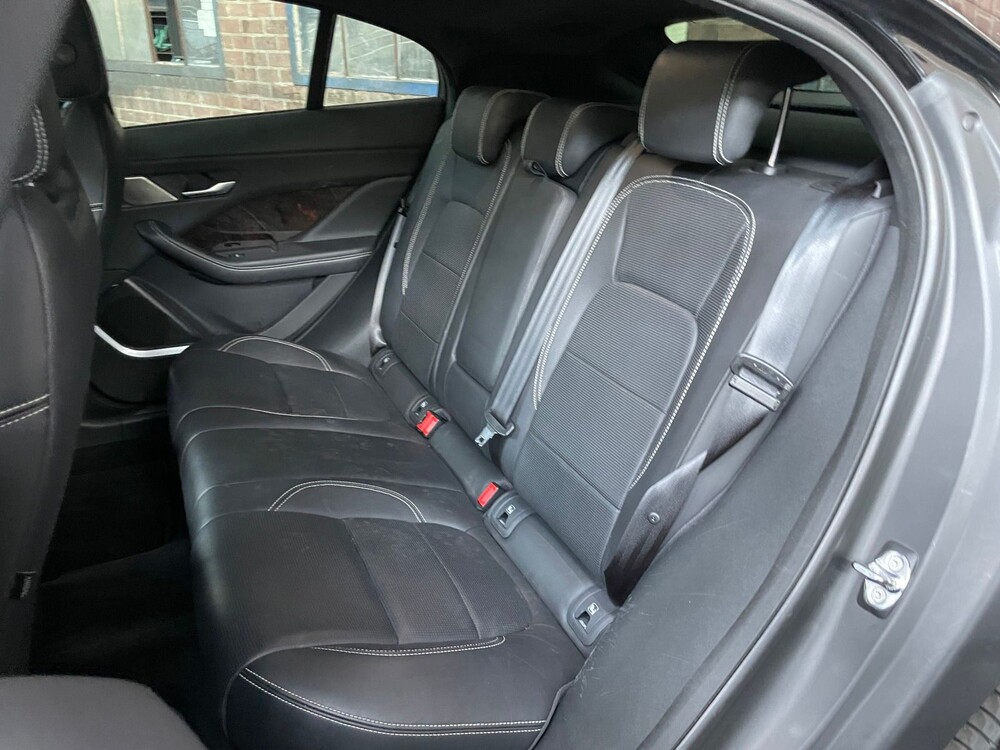 Jaguar I-PACE EV400 First Edition 90 kWh CARBON Black-Pack 400pk 2018 -Orig. NL-, XF-099-Z