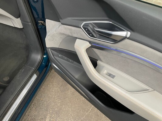 Audi E-Tron 55 Quattro advanced Pro Line Plus 95 kWh 360hp 2019, G-303-DZ