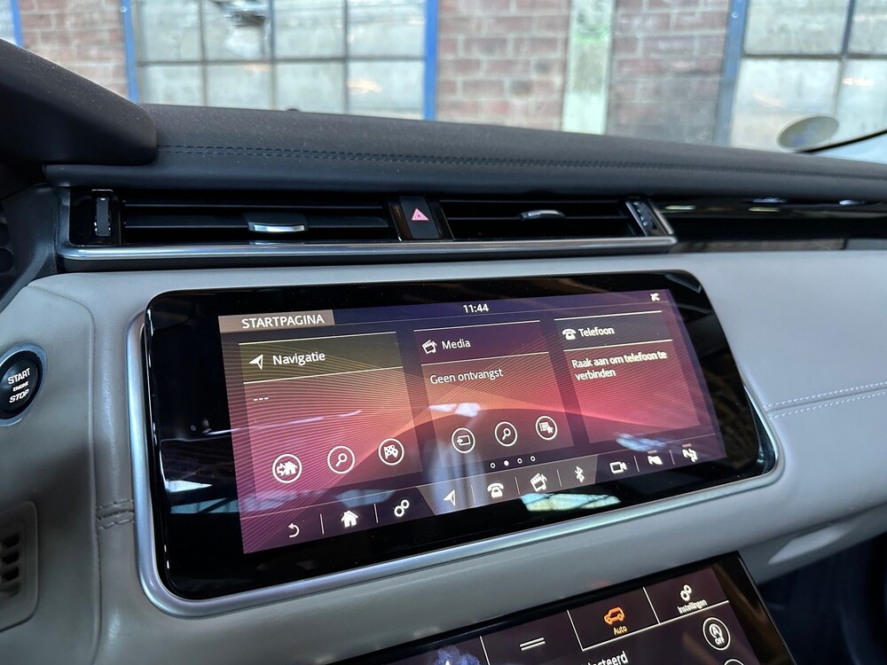 Land Rover Range Rover Velar 3.0 V6 AWD First Edition 300PS 2018, RP-270-X