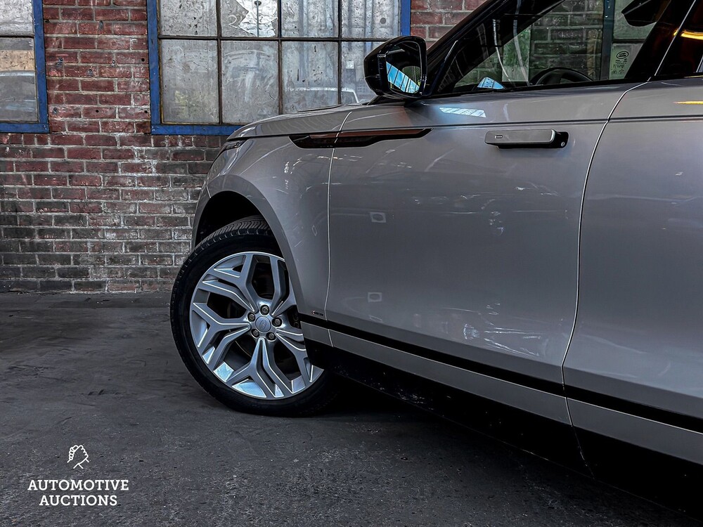 Land Rover Range Rover Velar 3.0 V6 AWD First Edition 300PS 2018, RP-270-X