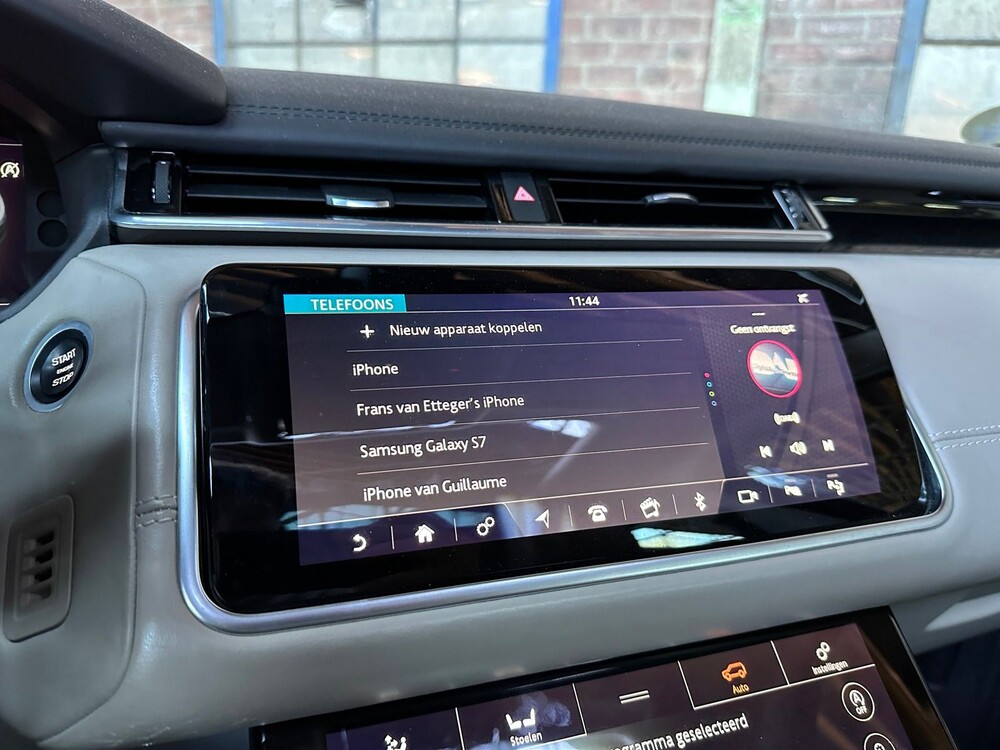 Land Rover Range Rover Velar 3.0 V6 AWD First Edition 300PS 2018, RP-270-X