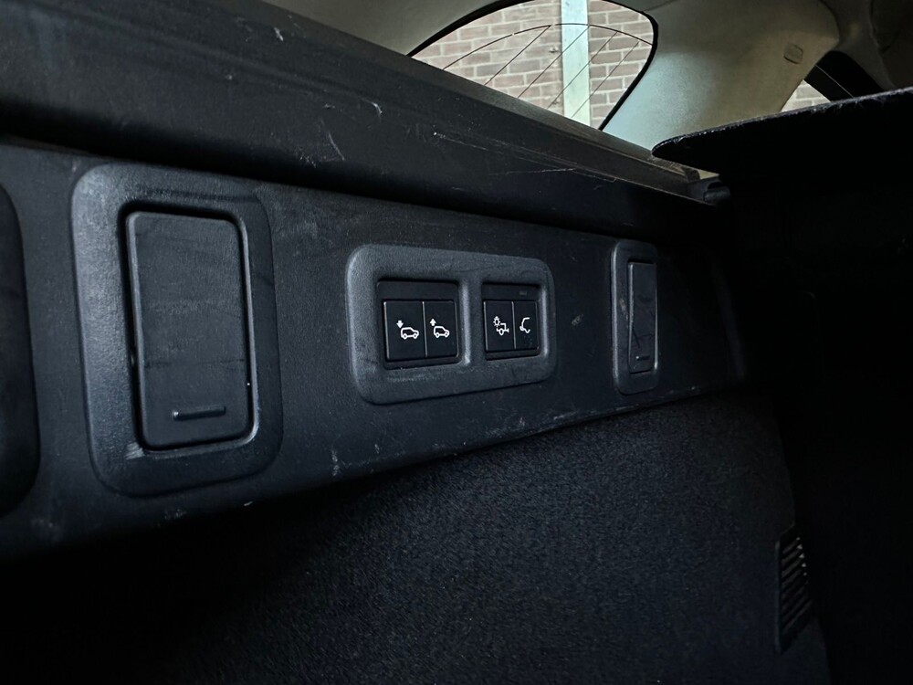 Land Rover Range Rover Velar 3.0 V6 AWD First Edition 300PS 2018, RP-270-X