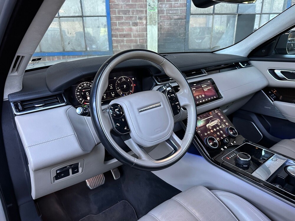 Land Rover Range Rover Velar 3.0 V6 AWD First Edition 300PS 2018, RP-270-X