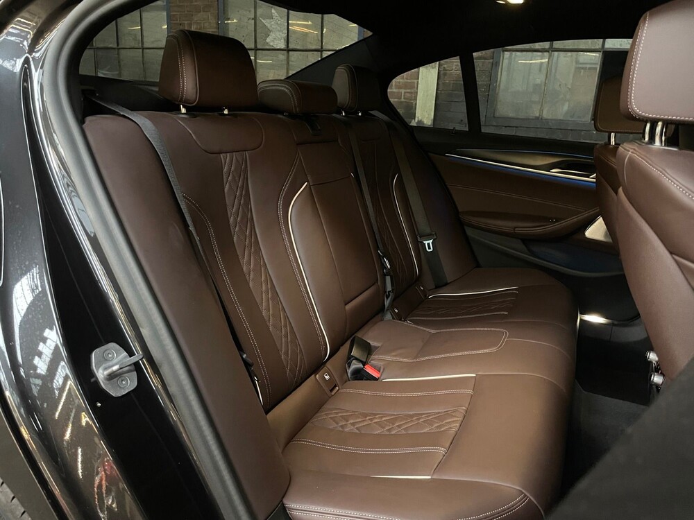 BMW 545e xDrive 545xe M-Sport High-Executive-Edition Plug-In Hybride 394pk ORG-NL (GARANTIE), K-331-JG