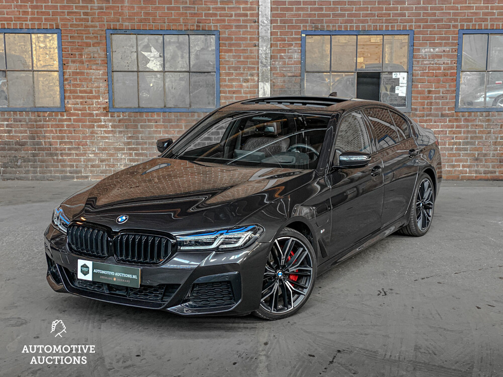 BMW 545e xDrive 545xe M-Sport High-Executive-Edition Plug-In Hybride 394pk ORG-NL (GARANTIE), K-331-JG