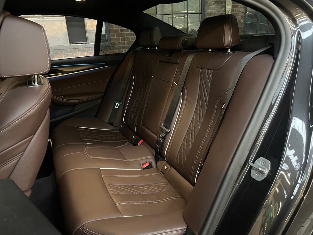 BMW 545e xDrive 545xe M-Sport High-Executive-Edition Plug-In Hybride 394pk ORG-NL (GARANTIE), K-331-JG