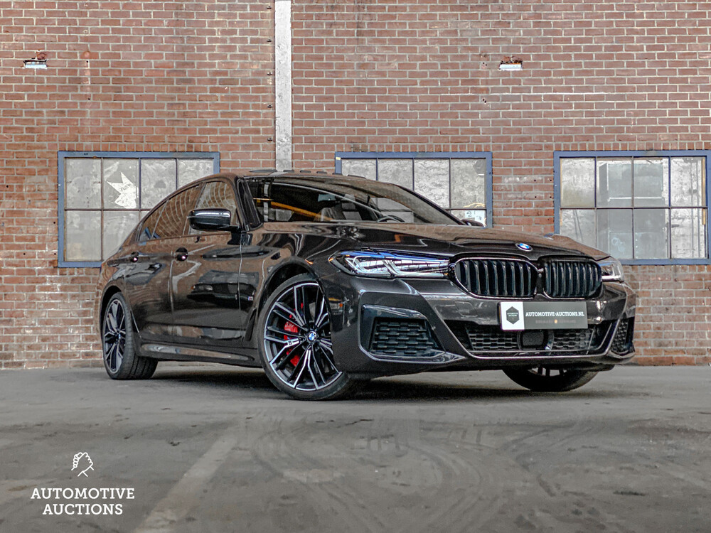 BMW 545e xDrive 545xe M-Sport High-Executive-Edition Plug-In Hybride 394pk ORG-NL (GARANTIE), K-331-JG
