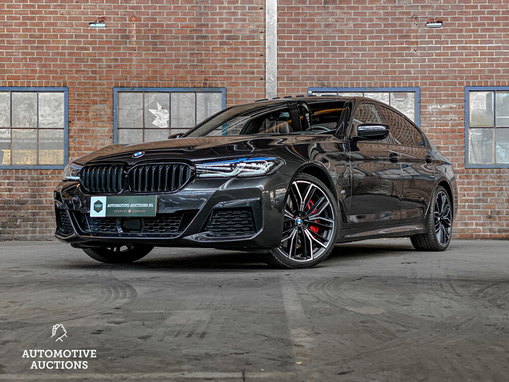 BMW 545e xDrive 545xe M-Sport High-Executive-Edition Plug-In Hybride 394pk ORG-NL (GARANTIE), K-331-JG