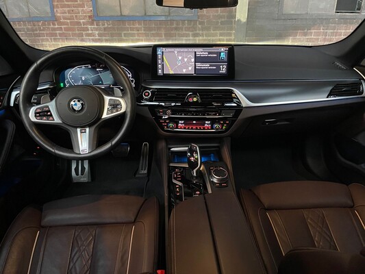 BMW 545e xDrive 545xe M-Sport High-Executive-Edition Plug-In Hybrid 394hp ORG-NL (WARRANTY), K-331-JG