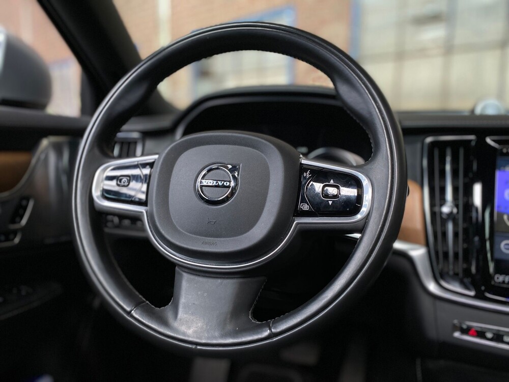 Volvo S90 2.0 T8 AWD Inscription 320pk 2017, ZL-677-D