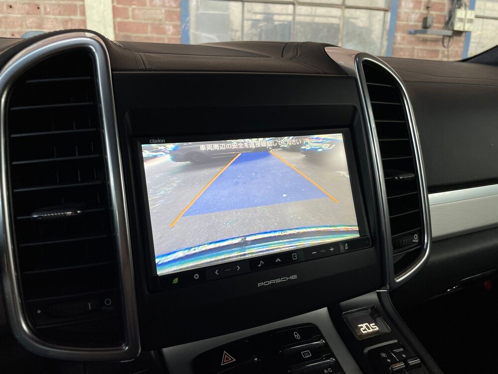 Porsche Cayenne Turbo 4.8 V8 500PS 2012