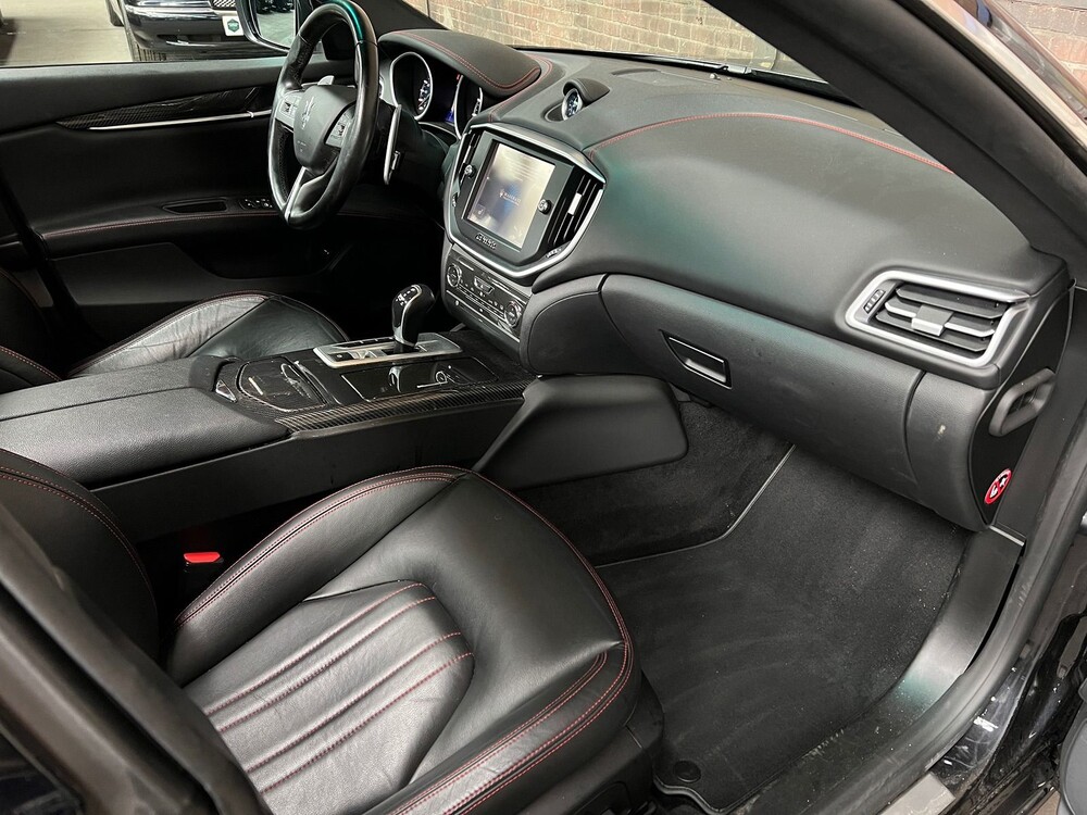 Maserati Ghibli 3.0 330PS 2015 -Orig. EN-, GD-346-F