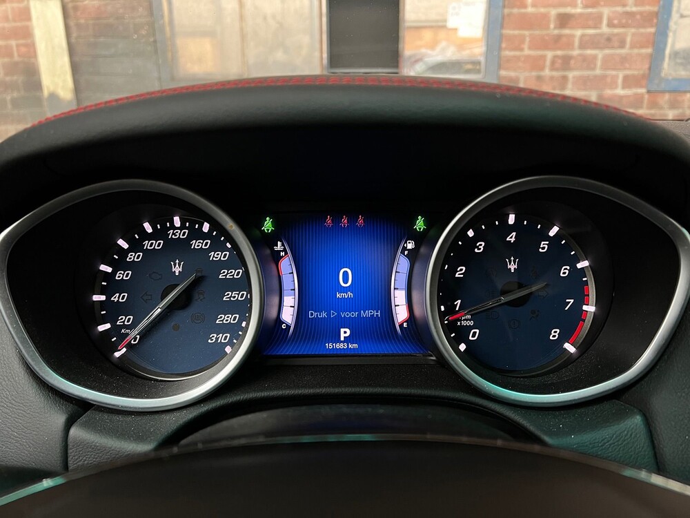 Maserati Ghibli 3.0 330PS 2015 -Orig. EN-, GD-346-F