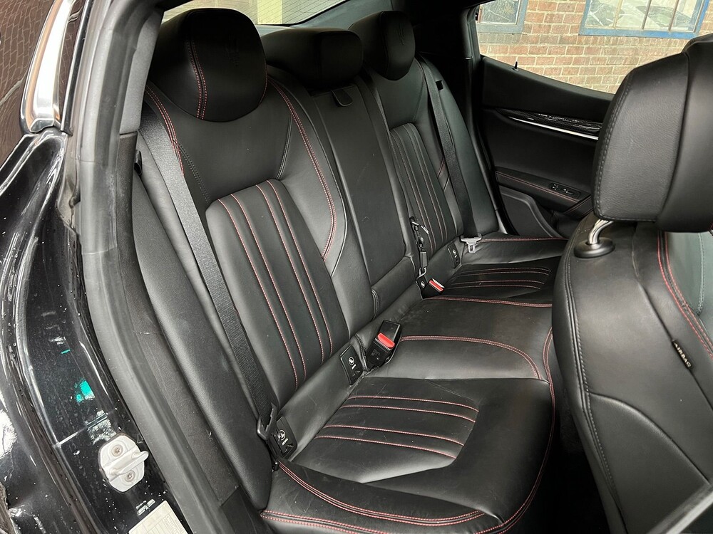 Maserati Ghibli 3.0 330PS 2015 -Orig. EN-, GD-346-F