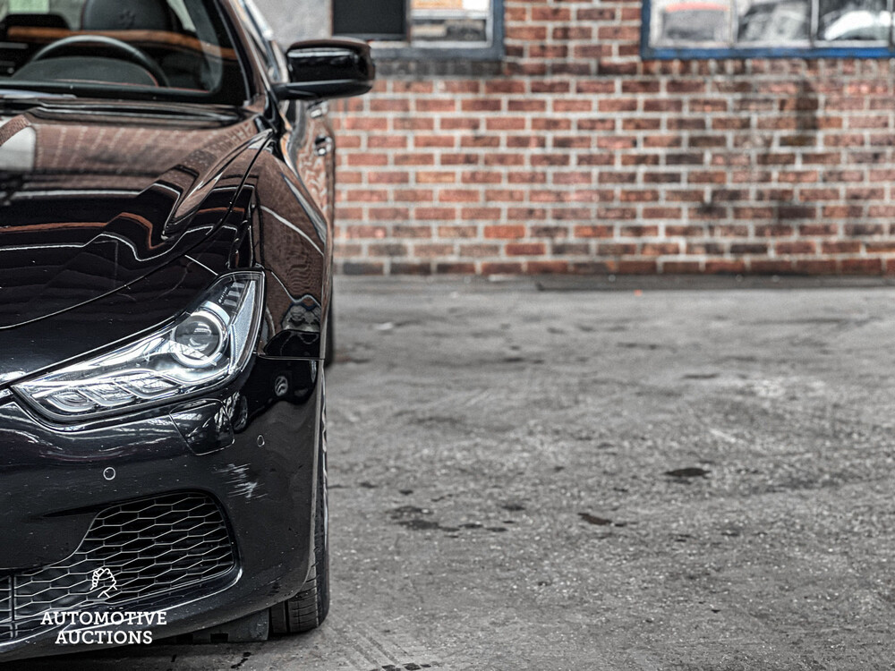 Maserati Ghibli 3.0 330PS 2015 -Orig. EN-, GD-346-F