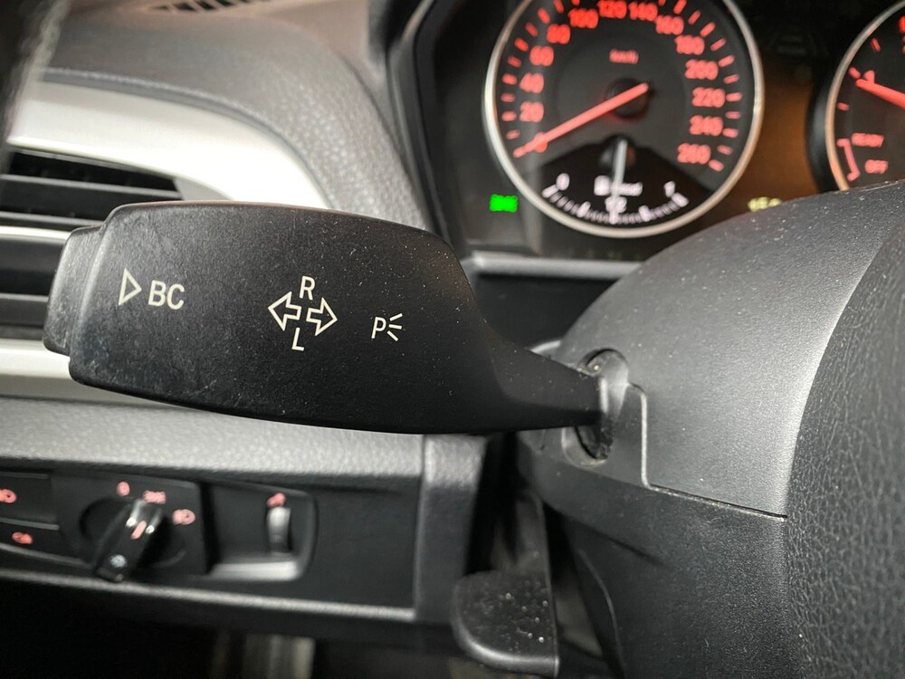 BMW 116d Business+ 1er 116PS 2012 -Orig. NL-, 61-TDL-5