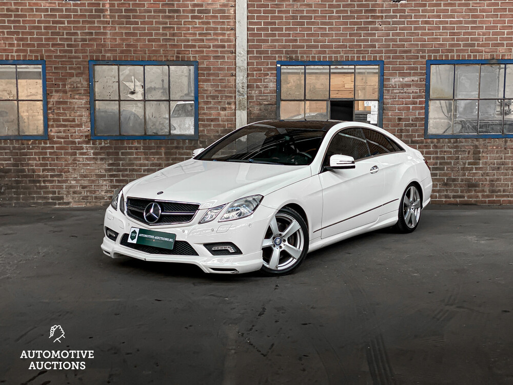Mercedes-Benz E500 AMG 7G-TRONIC PLUS Coupé 388hp 2010