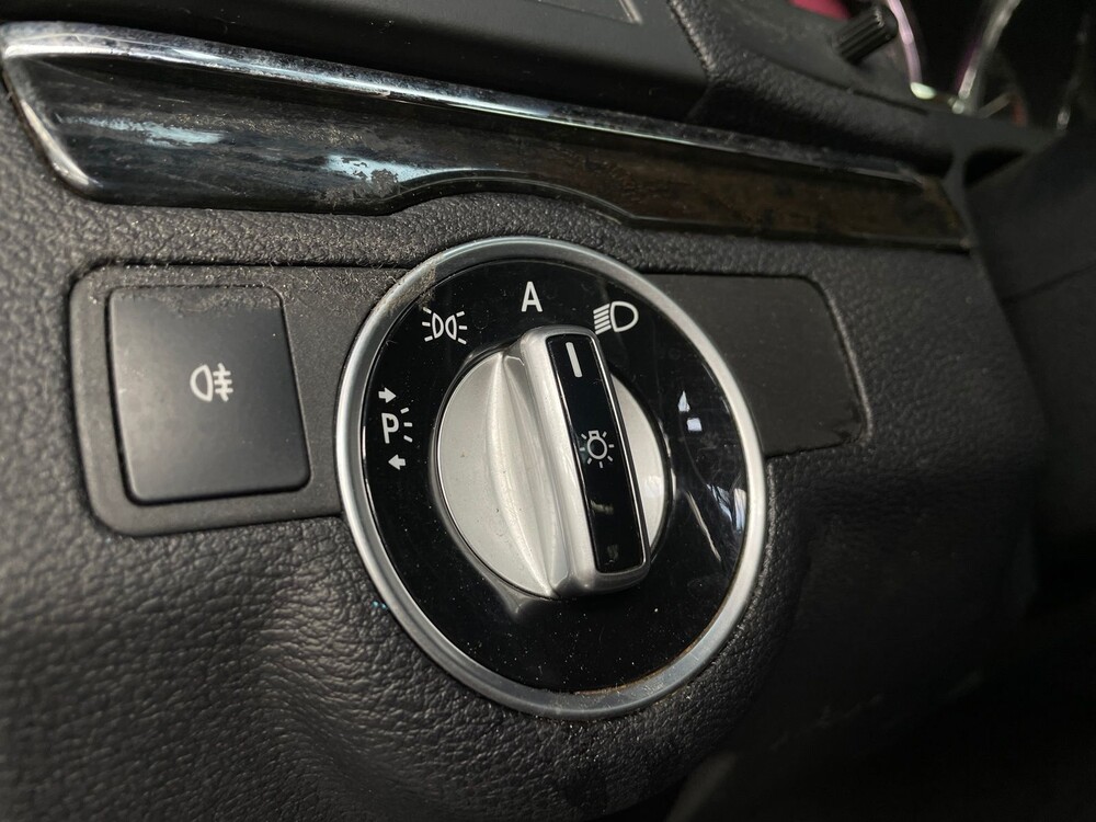 Mercedes-Benz E500 AMG 7G-TRONIC PLUS Coupé 388hp 2010