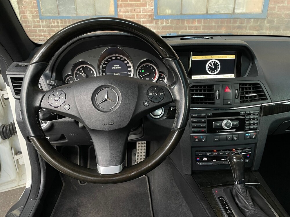 Mercedes-Benz E500 AMG 7G-TRONIC PLUS Coupé 388hp 2010