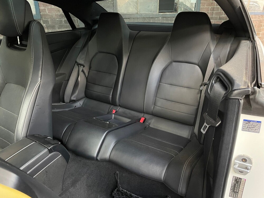 Mercedes-Benz E500 AMG 7G-TRONIC PLUS Coupé 388hp 2010