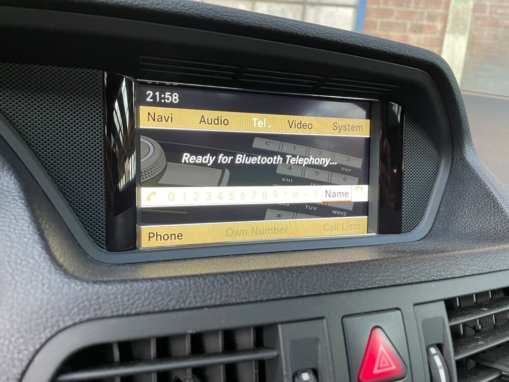 Mercedes-Benz E500 AMG 7G-TRONIC PLUS Coupé 388hp 2010