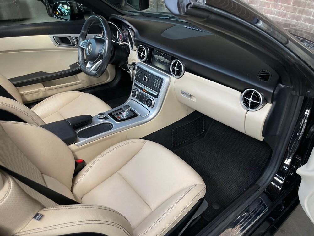 184PS 2017 Cabriolet SLC-Klasse, S-472-HT