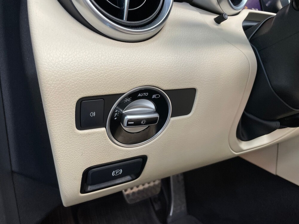 184PS 2017 Cabriolet SLC-Klasse, S-472-HT