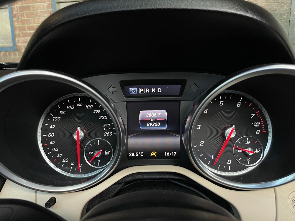 184PS 2017 Cabriolet SLC-Klasse, S-472-HT