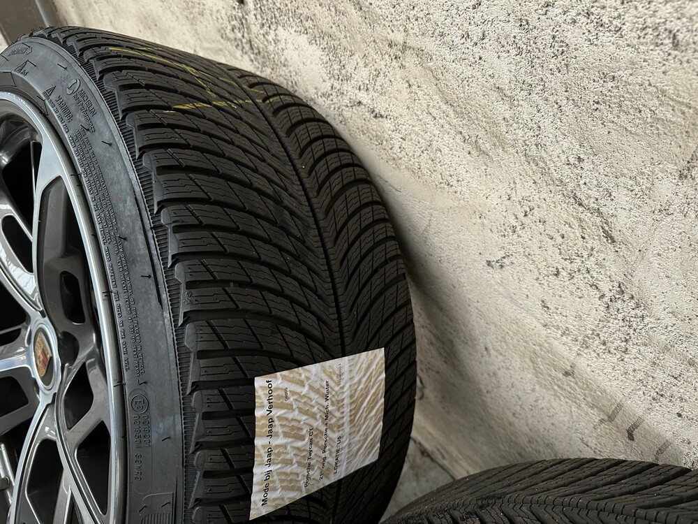 Porsche Taycan Cross Turismo 4 93kWh 381pk Sport-Chrono ORG-NL, L-175-SF