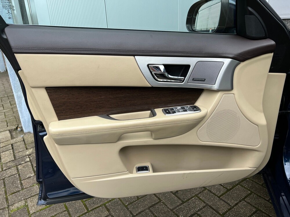 Jaguar XF Sportbrake 3.0D V6 S Premium Business Edition 324pk 2013, 1-TLN-47