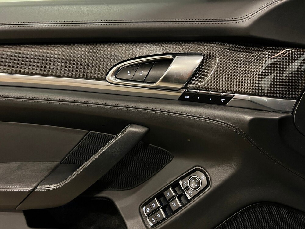 Porsche Panamera GTS 4.8 V8 430pk Sport-Chrono 2012 -Orig.  NL-, 84-XRP-5