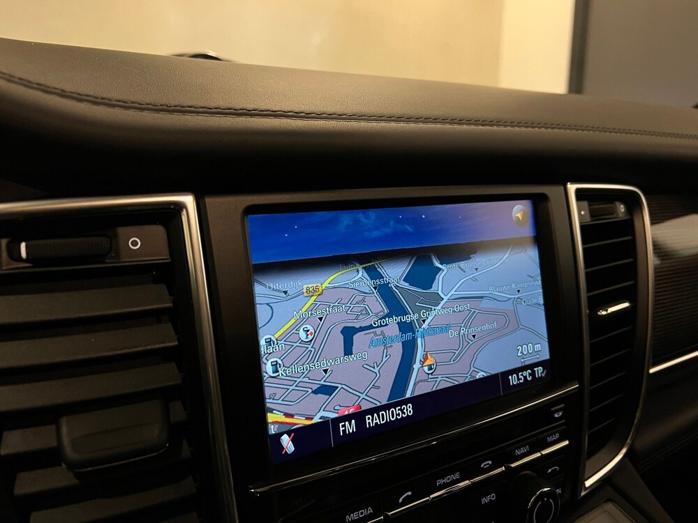 Porsche Panamera GTS 4.8 V8 430pk Sport-Chrono 2012 -Orig.  NL-, 84-XRP-5