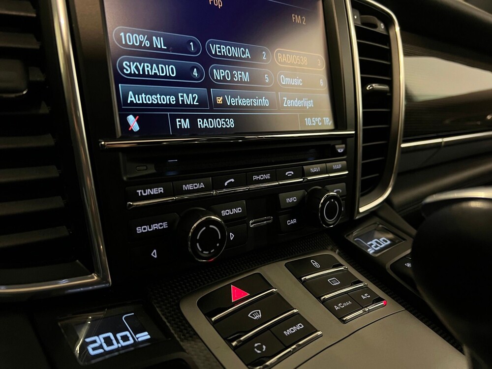 Porsche Panamera GTS 4.8 V8 430pk Sport-Chrono 2012 -Orig.  NL-, 84-XRP-5