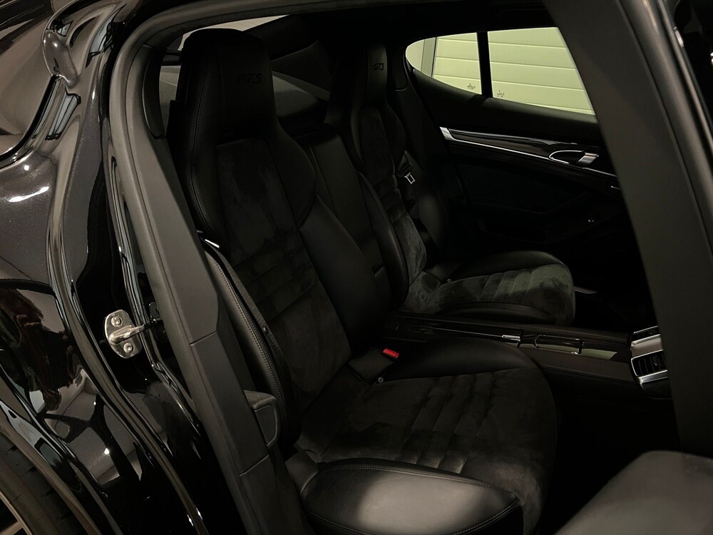 Porsche Panamera GTS 4.8 V8 430pk Sport-Chrono 2012 -Orig.  NL-, 84-XRP-5