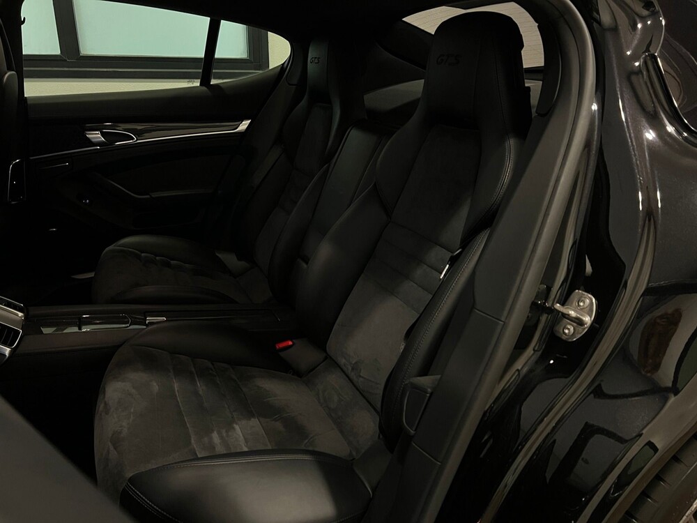 Porsche Panamera GTS 4.8 V8 430pk Sport-Chrono 2012 -Orig.  NL-, 84-XRP-5