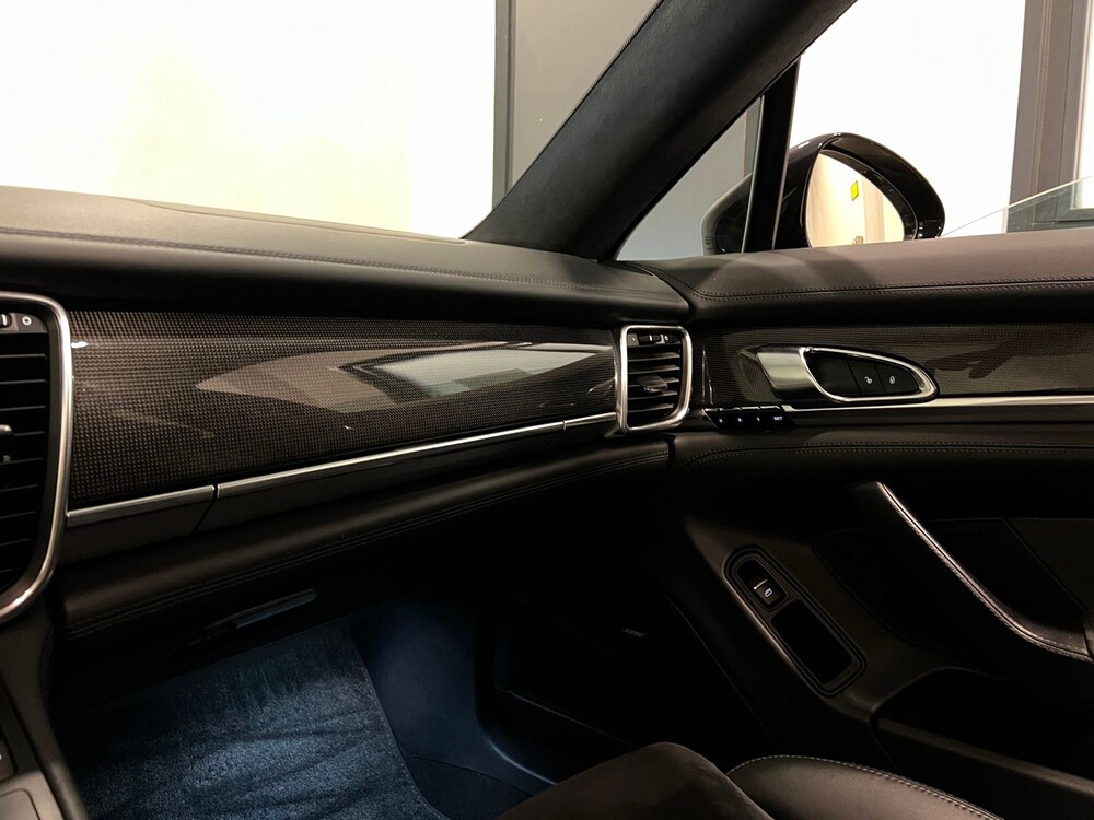 Porsche Panamera GTS 4.8 V8 430pk Sport-Chrono 2012 -Orig.  NL-, 84-XRP-5