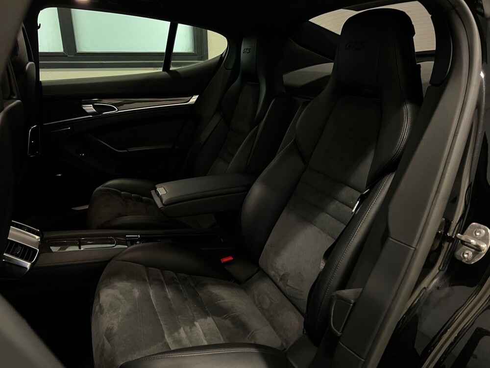 Porsche Panamera GTS 4.8 V8 430pk Sport-Chrono 2012 -Orig.  NL-, 84-XRP-5