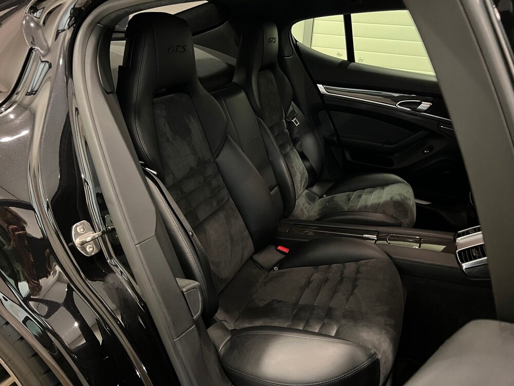 Porsche Panamera GTS 4.8 V8 430pk Sport-Chrono 2012 -Orig.  NL-, 84-XRP-5