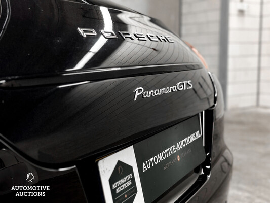 Porsche Panamera GTS 4.8 V8 430pk Sport-Chrono 2012 -Orig.  NL-, 84-XRP-5
