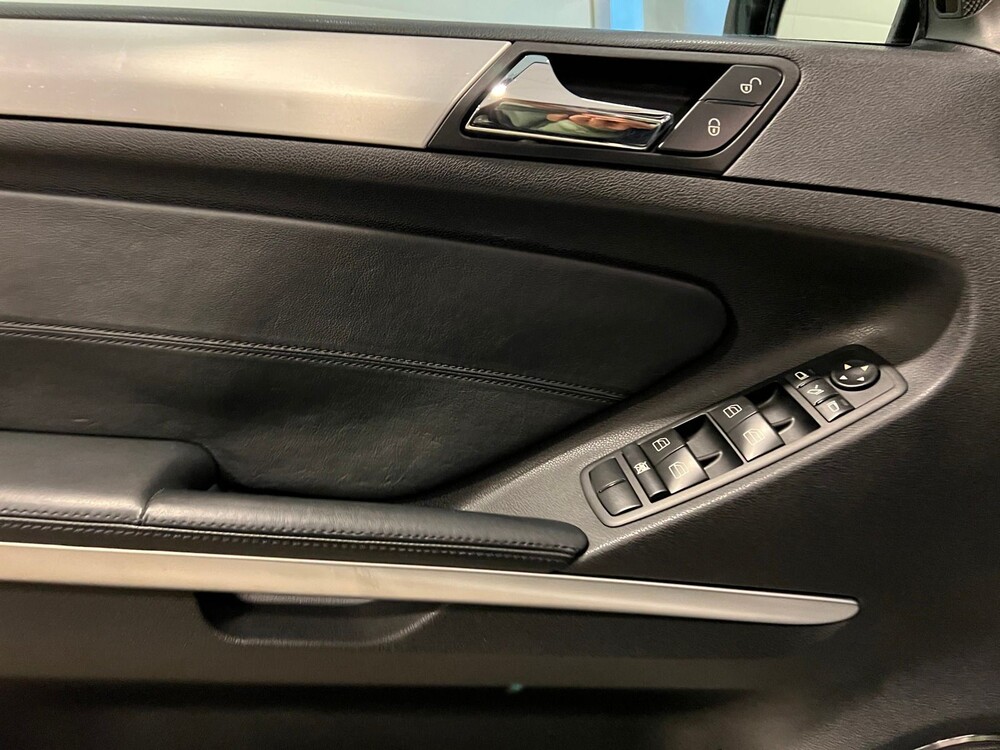 Mercedes-Benz ML63 AMG 6.2 V8 510pk 2006, R-677-XX -YOUNGTIMER-