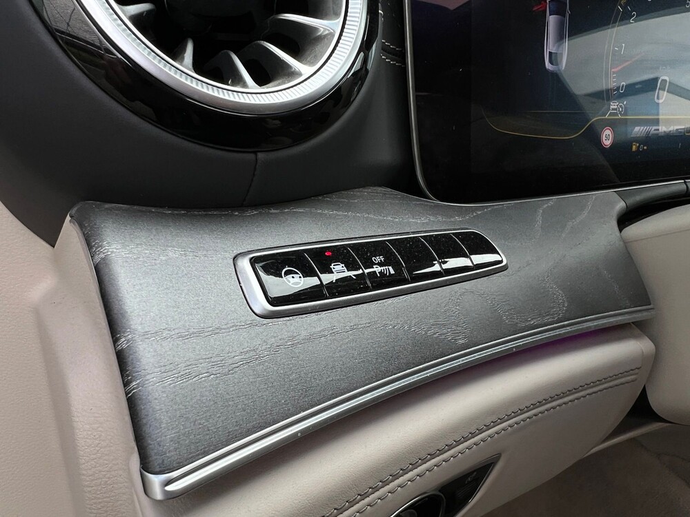 Mercedes-AMG GT43 AMG Coupe 4Matic+ Premium Plus 4-Door 367pk 2019, G-617-XB