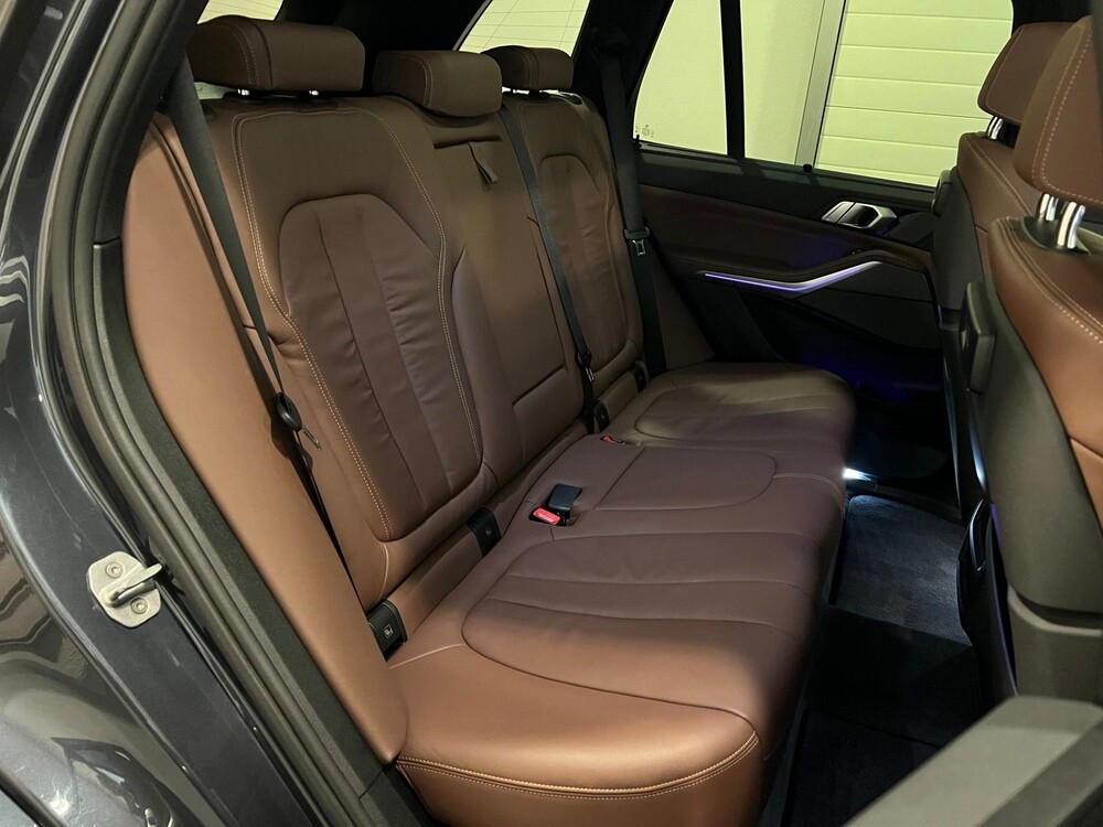 BMW X5 xDrive40i M-Sport 3.0 G05 340hp 2019